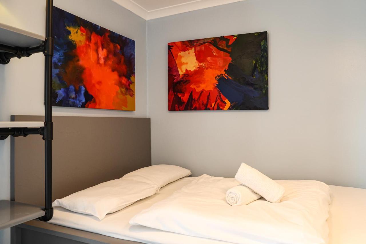 Astor Hyde Park Hostel (Adults Only) London Bagian luar foto